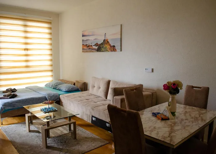 Comfort Apartment Bulevar With Garage