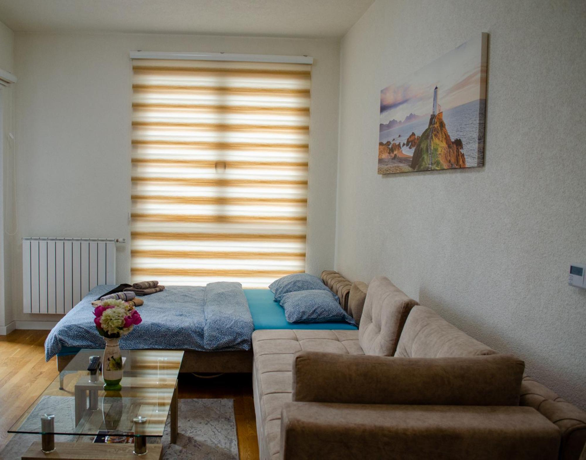 Comfort Bulevar With Garage *