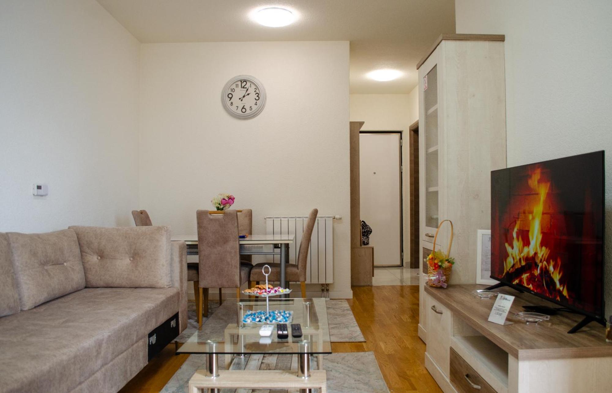 Apartment Comfort Bulevar With Garage