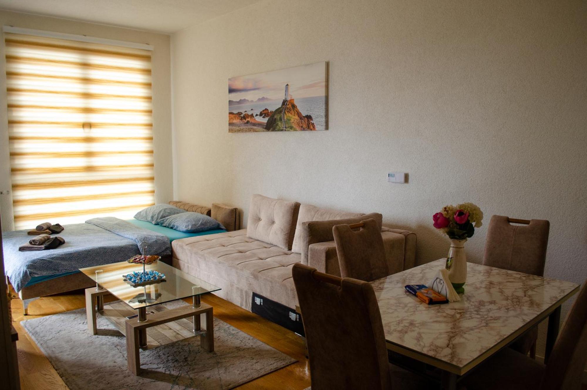 Apartment Comfort Bulevar With Garage Sarajevo