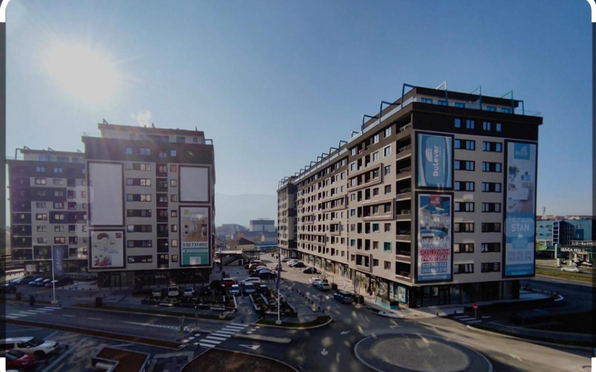 Comfort Bulevar With Garage Apartment Sarajevo