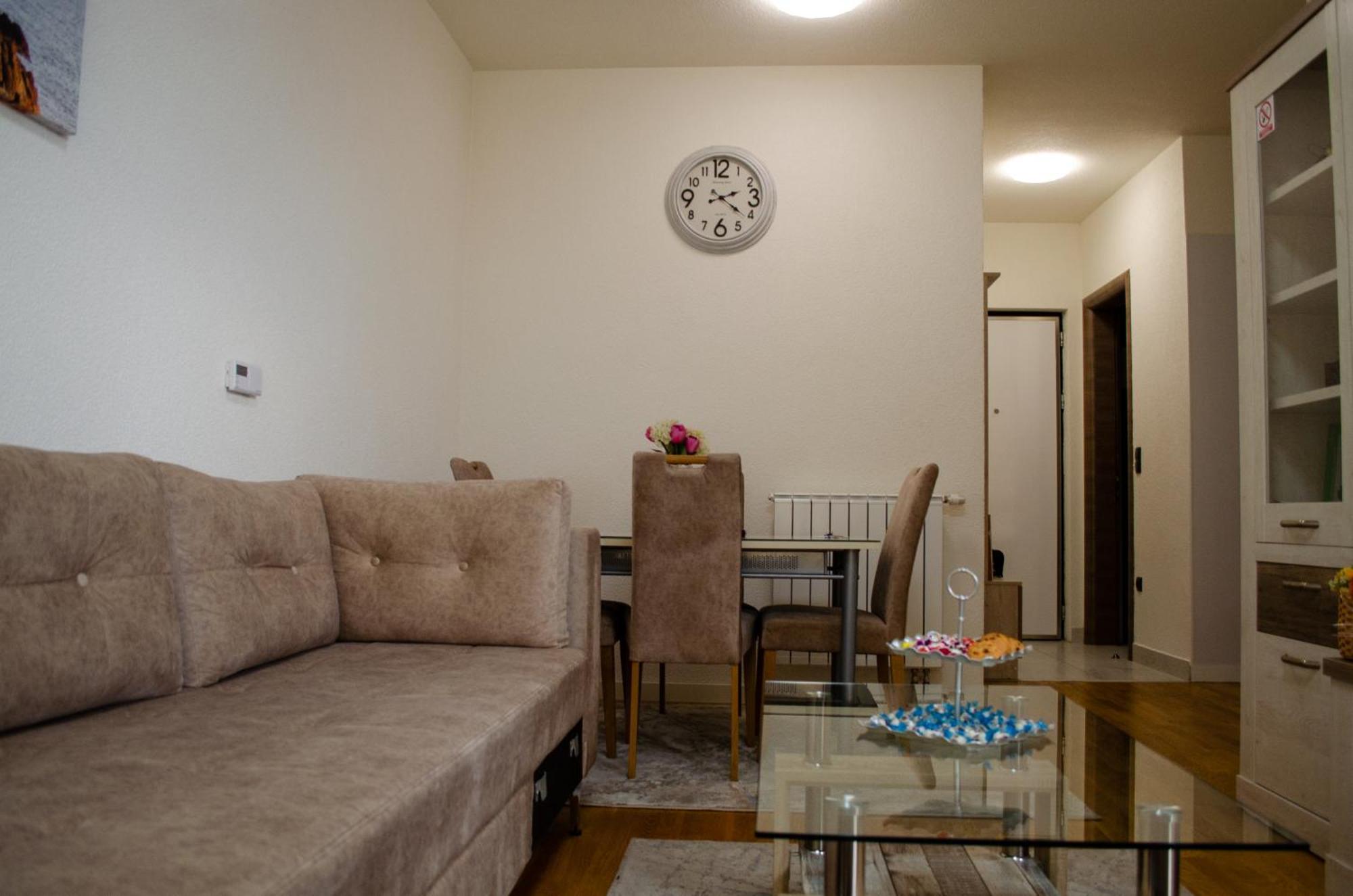 Apartment Comfort Bulevar With Garage